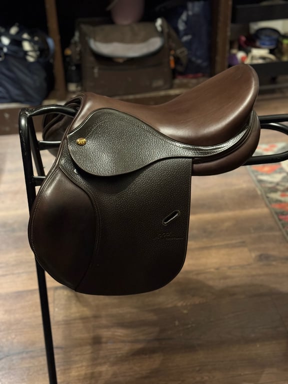Brun sadel från lippo 15,5 - bild 2