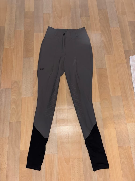 Grå ridbyxor från Fager - bild 1