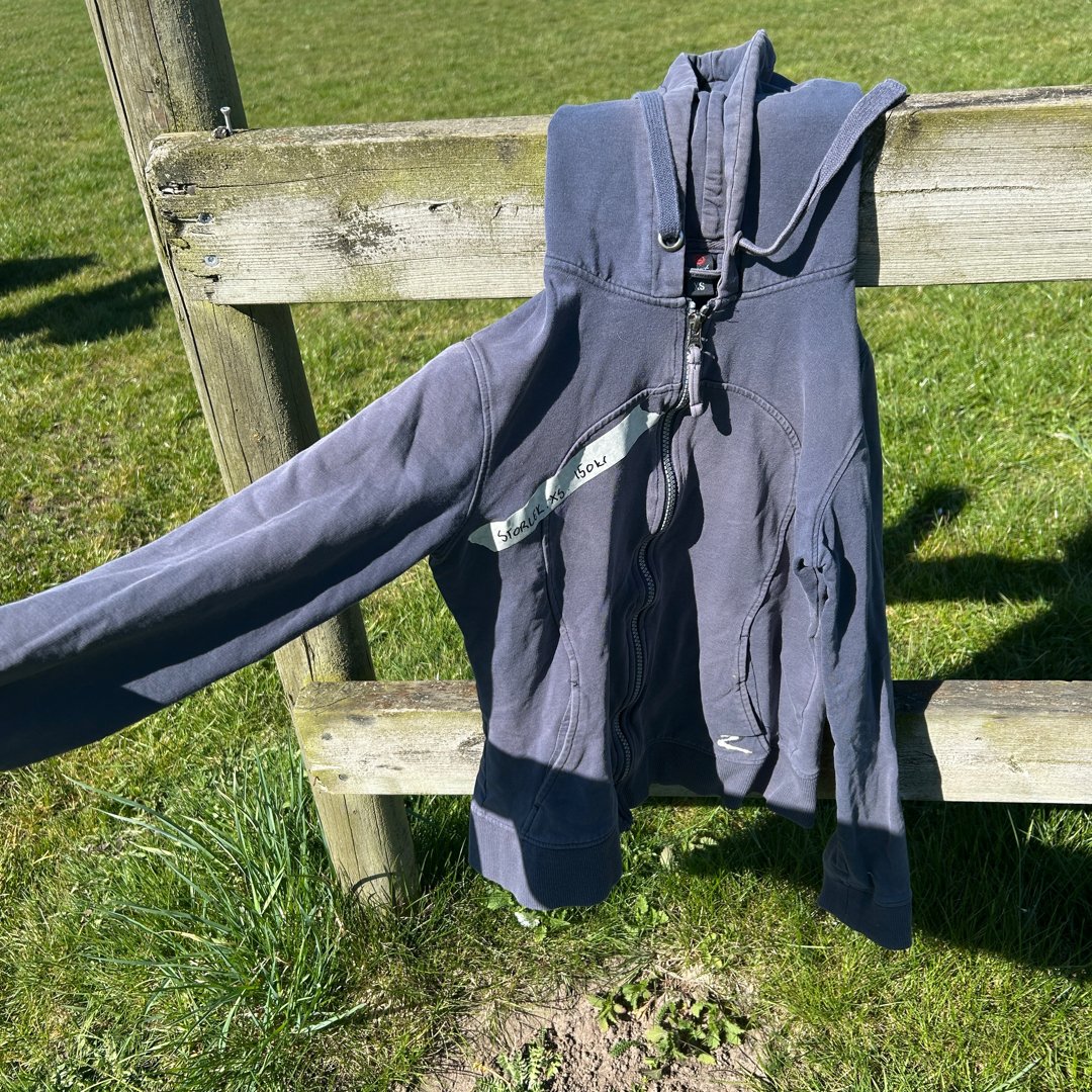 Grå hoodie från horze 
