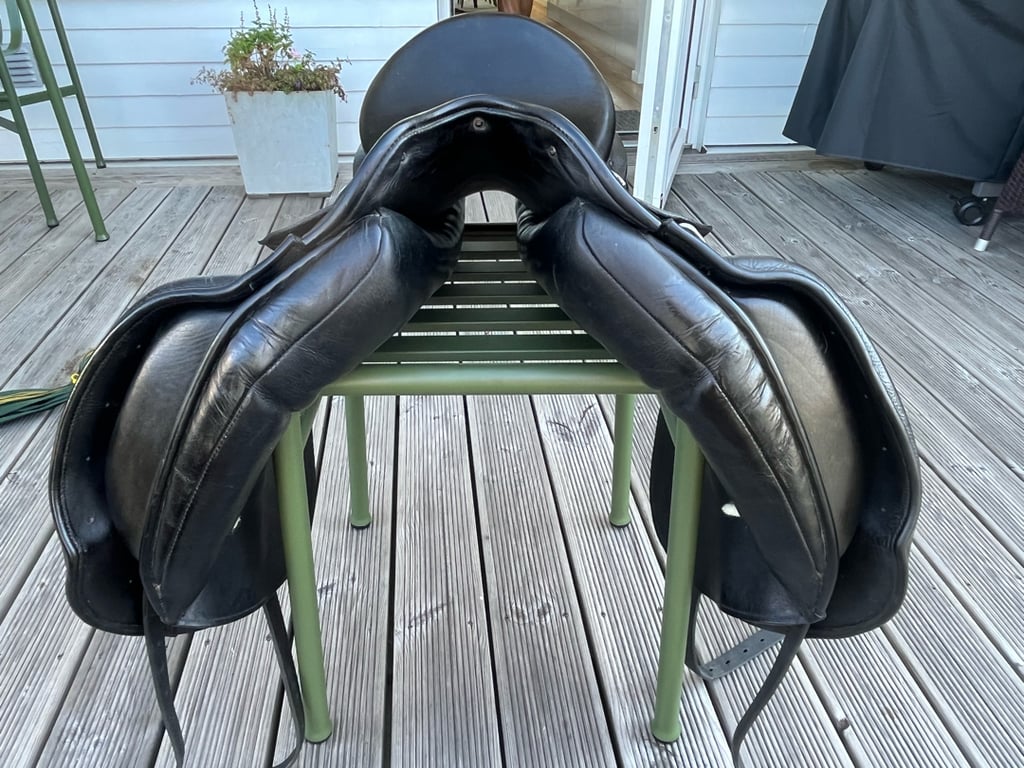 Dressyrsadel Albion Platinum 17,5”, W - bild 2