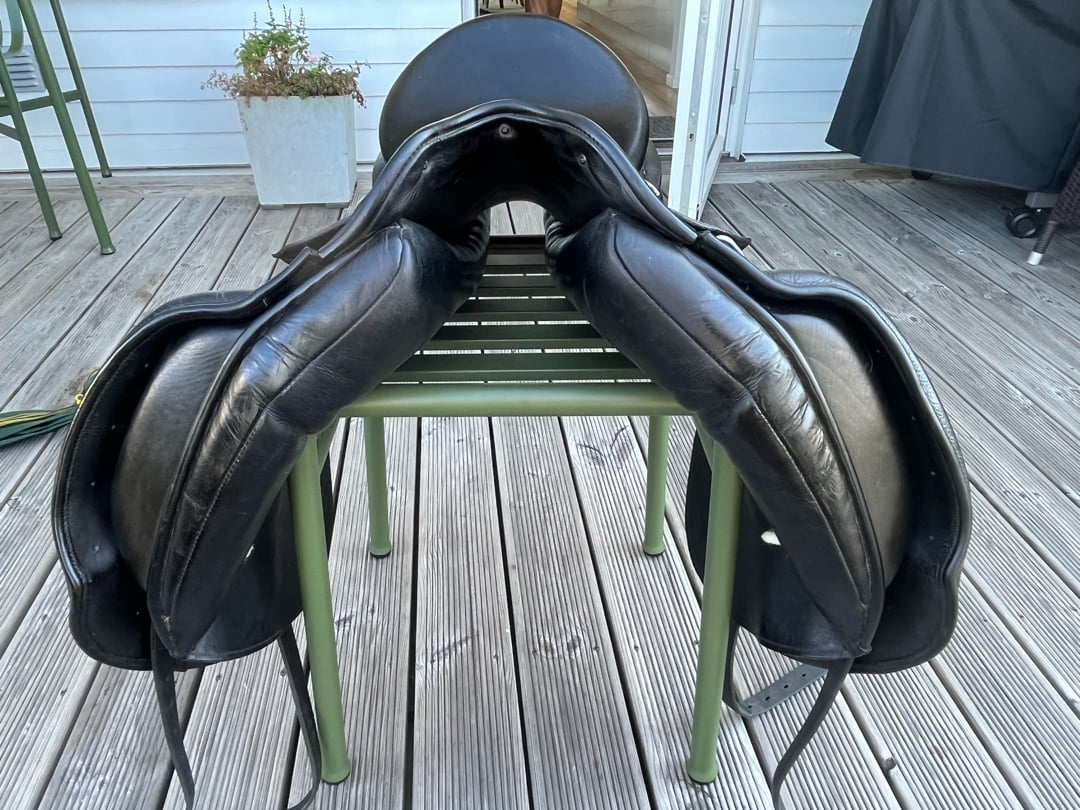 Dressyrsadel Albion Platinum 17,5”, W - bild 2