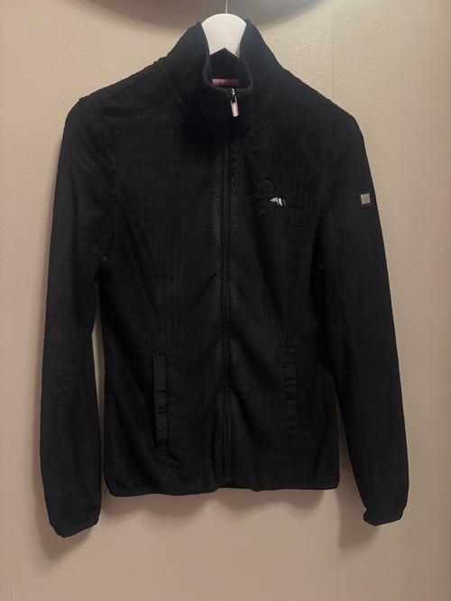 Svart myströja från Equline 