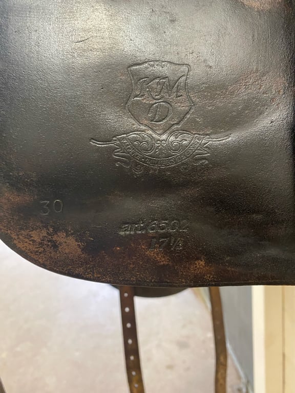 Brun dressyrsadel - bild 2