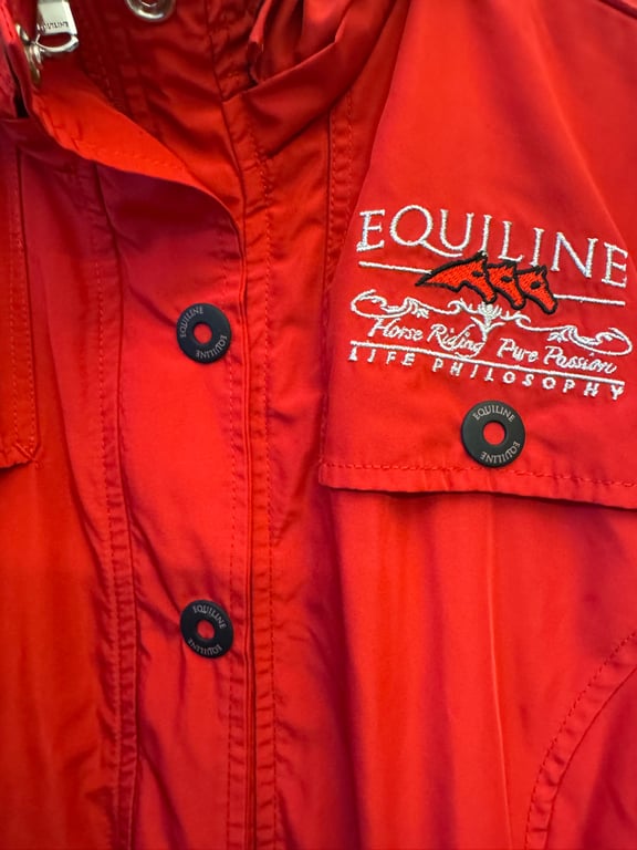 Supersnygg röd jacka från Equiline - bild 2