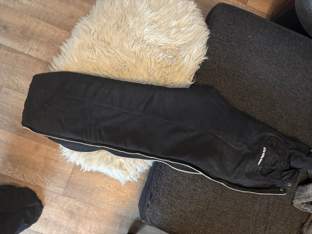 Svarta ridbyxor från Active Riding Wear - bild 3