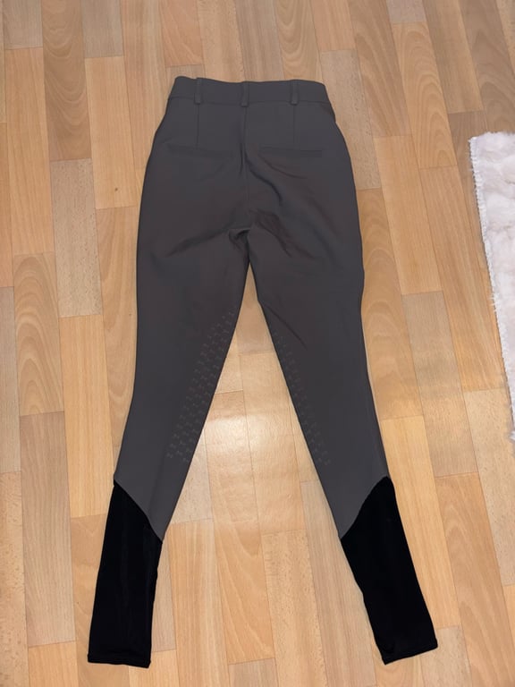 Grå ridbyxor från Fager - bild 2