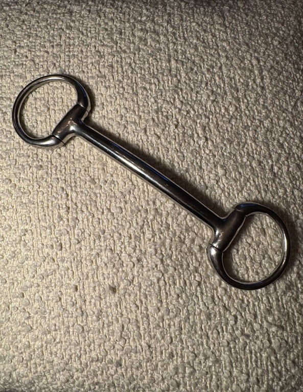 Rakt bett med fasta ringar 12.5 cm  - bild 1