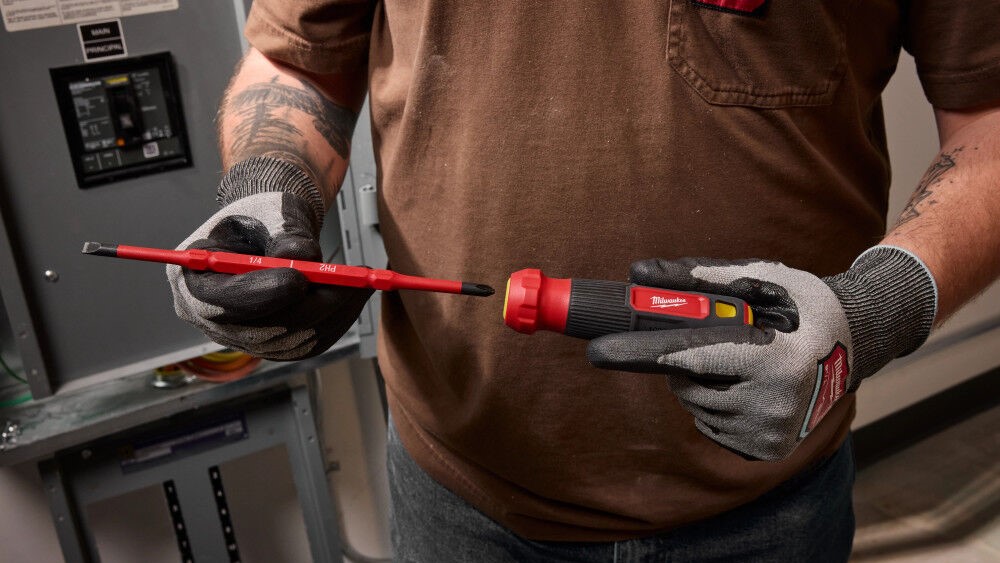 Milwaukee 2-In-1 1,000V Insulated Flip Shank Multi-Bit Screwdriver