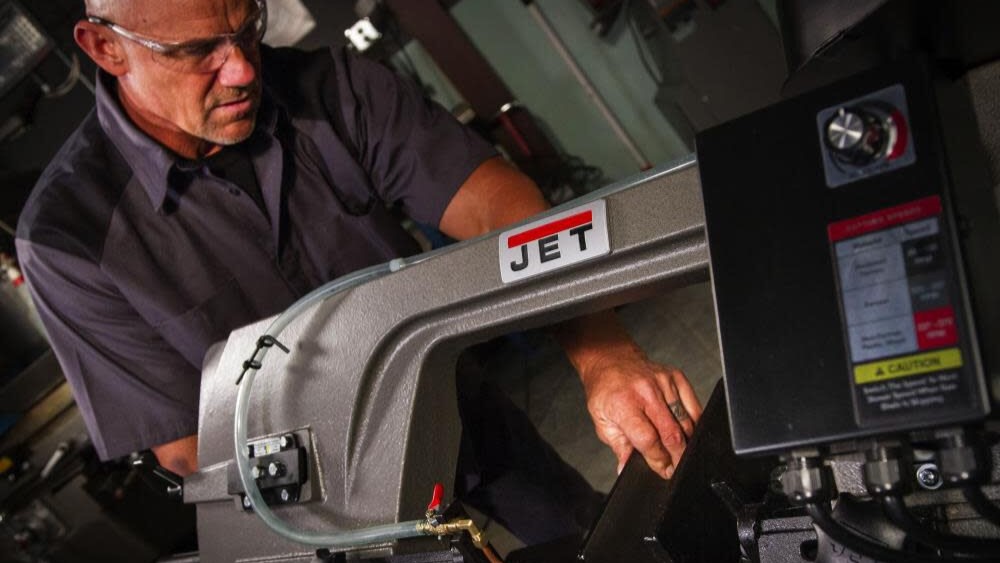 This JET Bandsaw Does Something Most Metal Saws Can't & It's a Game Changer