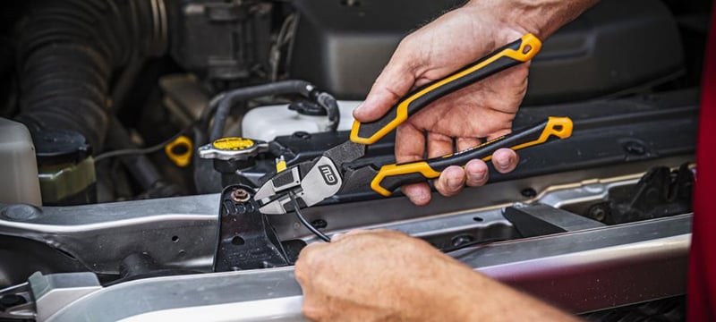 9 Best Lineman Pliers for Electrical Work