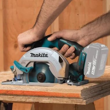 makita-18v-lxt-lithium-ion-brushless-cordless-6-12-inch-circular-saw
