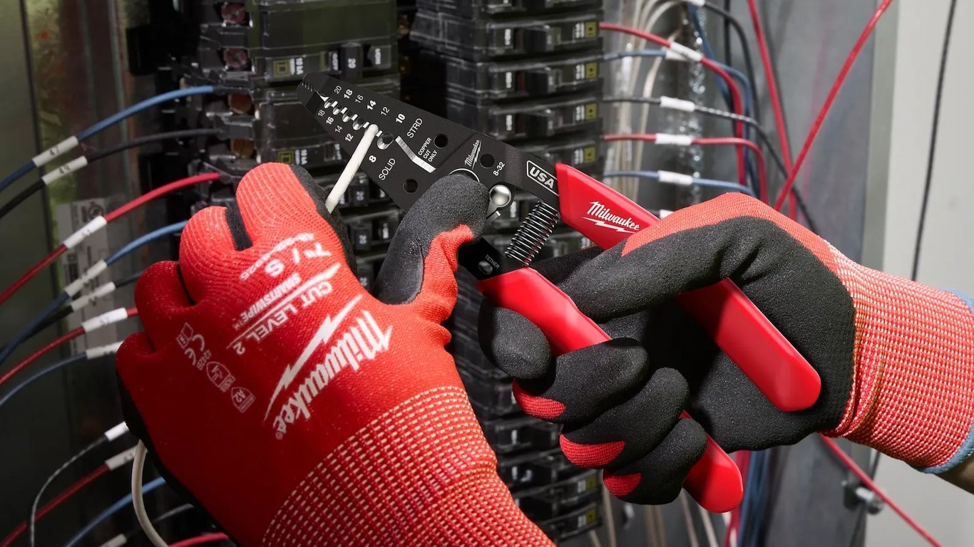 New Milwaukee Wire Stripper: Made In The USA & Built For Electricians Who Actually Use Their Tools