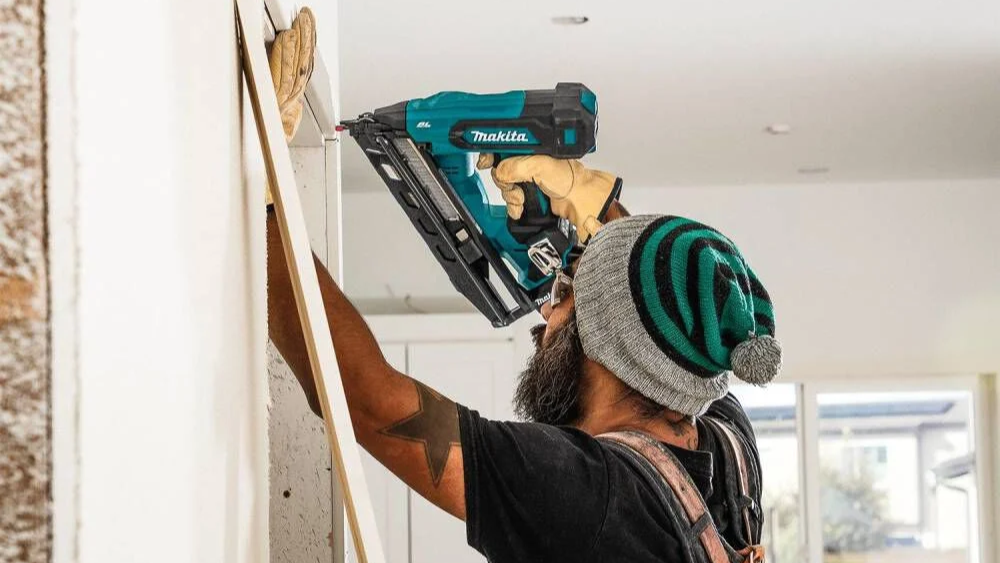 ボードネイラー New Makita LXT & XGT Nailers: Cordless Framing and Finish Work