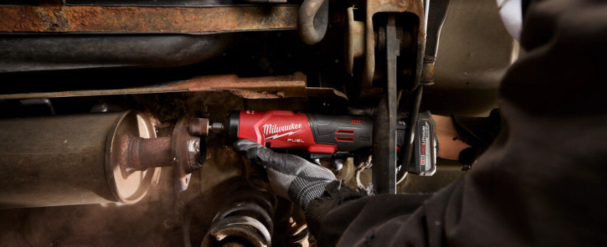 Milwaukee M12 FUEL Cordless 1/4 Inch Straight Die Grinder Review & Features