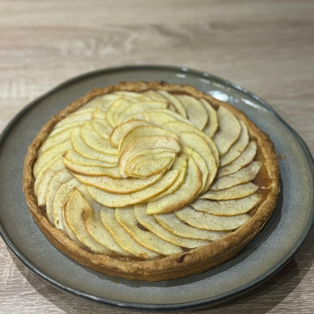 Tarte aux pommes composée