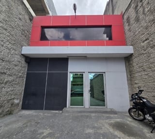 Edificio y Bodega en Renta Zona 12 sobre Aguilar Batres