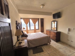 ALQUILO APARTAMENTO AMUEBLADO EN ZONA 9 - Image 12