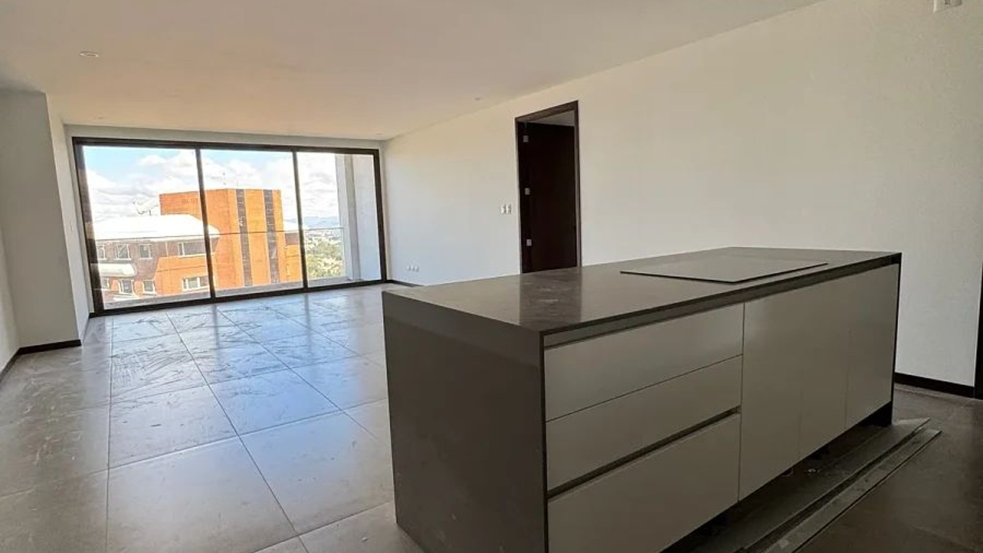 Apartamento en Venta en Zona 15 – Albero San Lázaro |