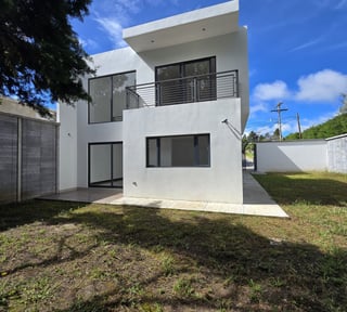 Casa en Venta en Llano Alto km 19 Carretera al Salvador