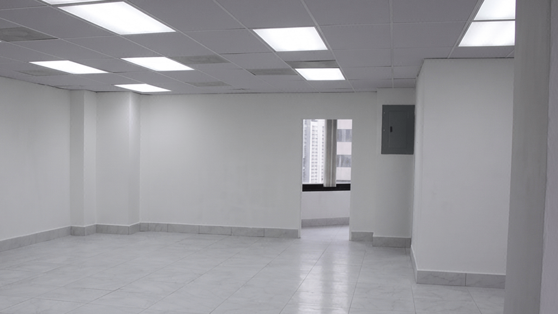 Oficina en ALQUILER en Zona 10