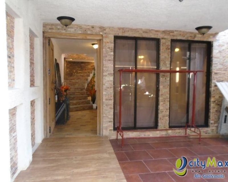 Elegante casa en San Cristobal Guatemala