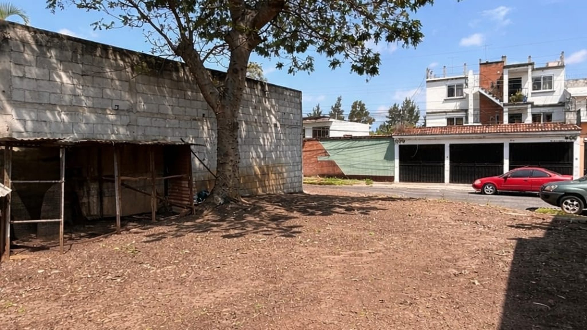 Exclusivo Terreno En Venta - En Zona 4 De Mixco - Miniatura 6