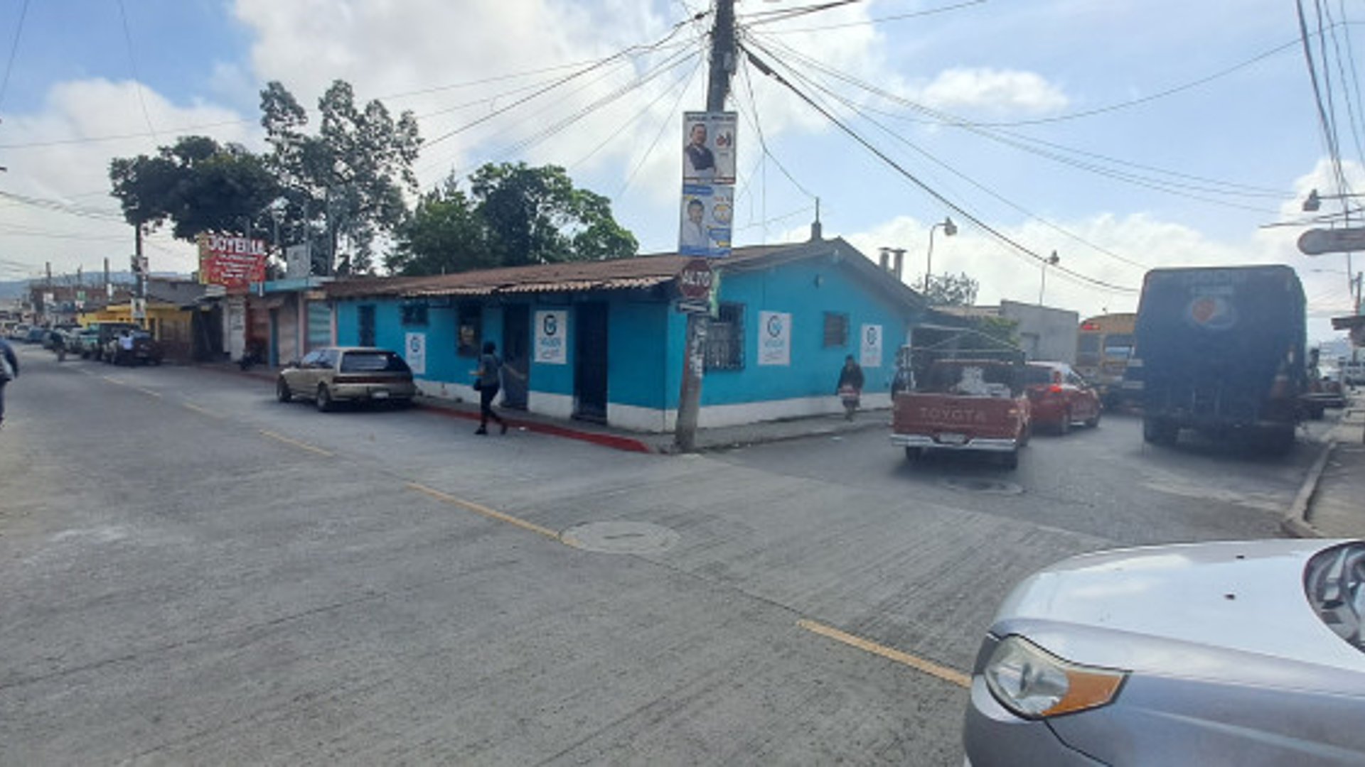 Casa o local de esquina en San José Pinula, renta - Miniatura 4