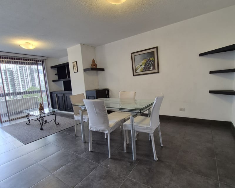 Apartamento semi amueblado renta zona 15 Vista Hermosa