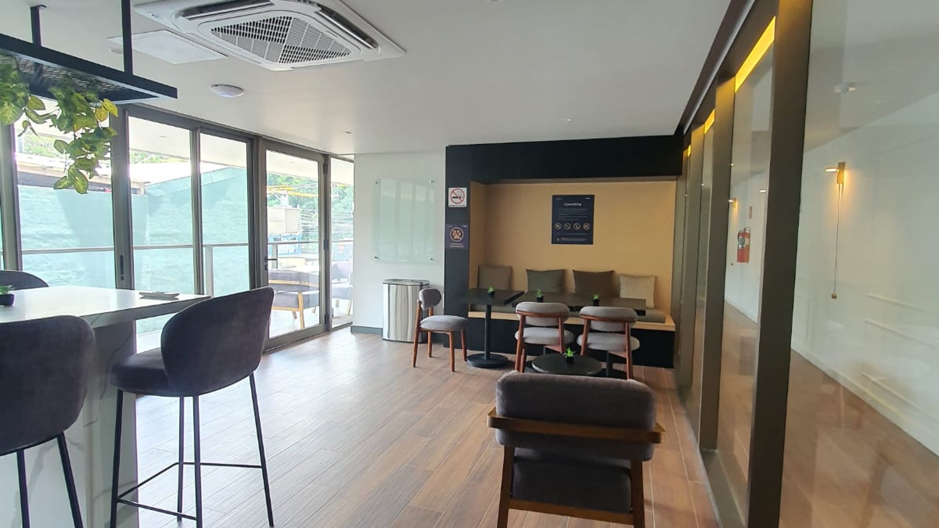 Apartamento en Venta, Zona 10 (V10077) - Miniatura 18