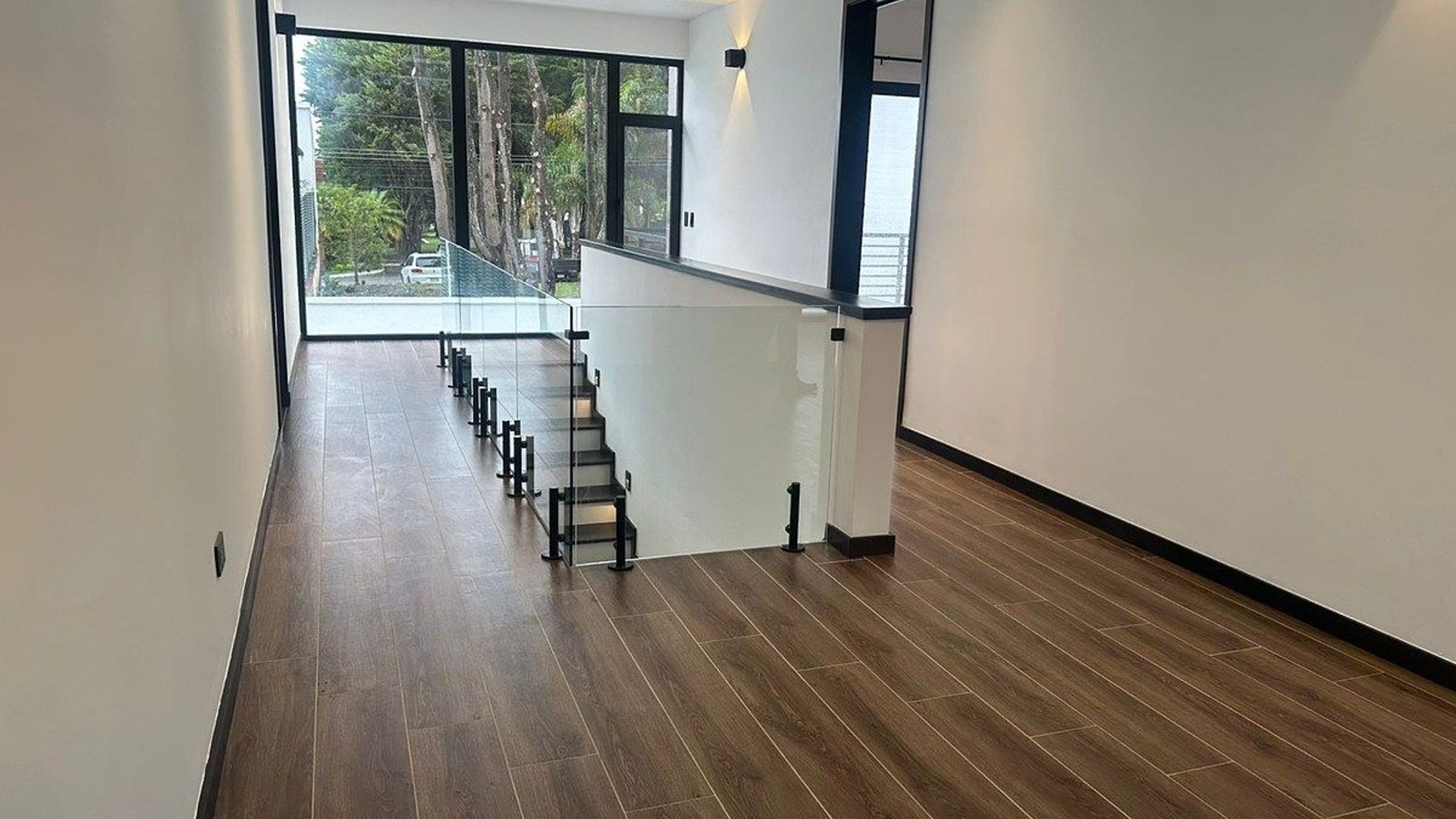 Casa en Alquiler Jardines de San Isidro zona 16 - Miniatura 8