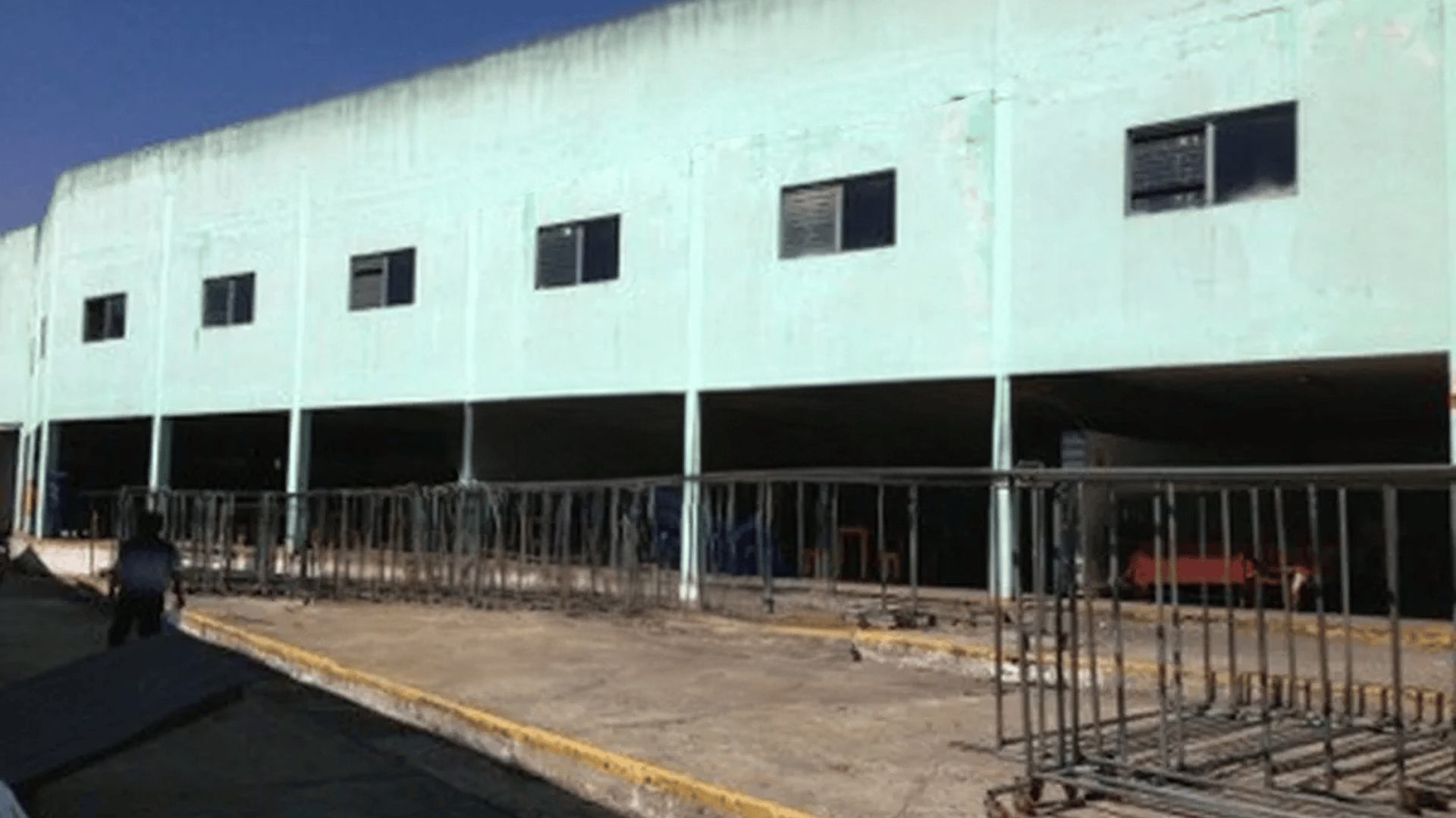 Bodega en renta zona 11 - Miniatura 5