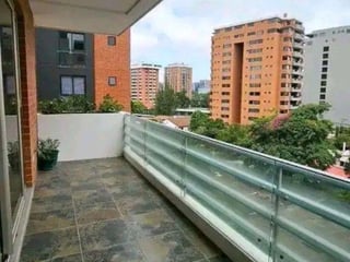 APARTAMENTO SUPER UBICACION Y TAMAÑO ZONA 10 - 3