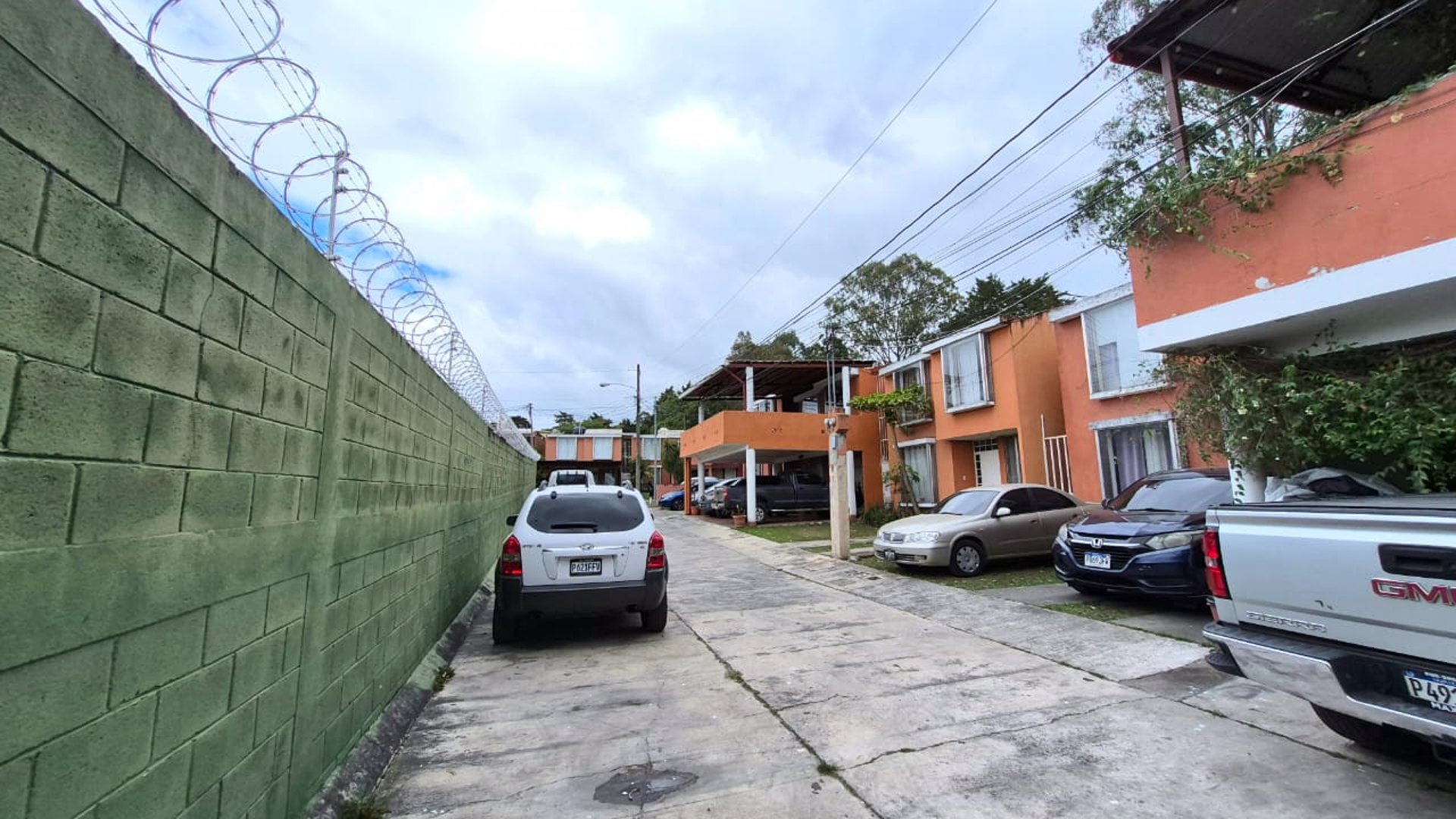 VENTA Casa Zona 17 Condominio La Colina Sabana Arriba 