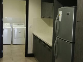 Apartamento en venta 3 habitaciones zona 10 - 2