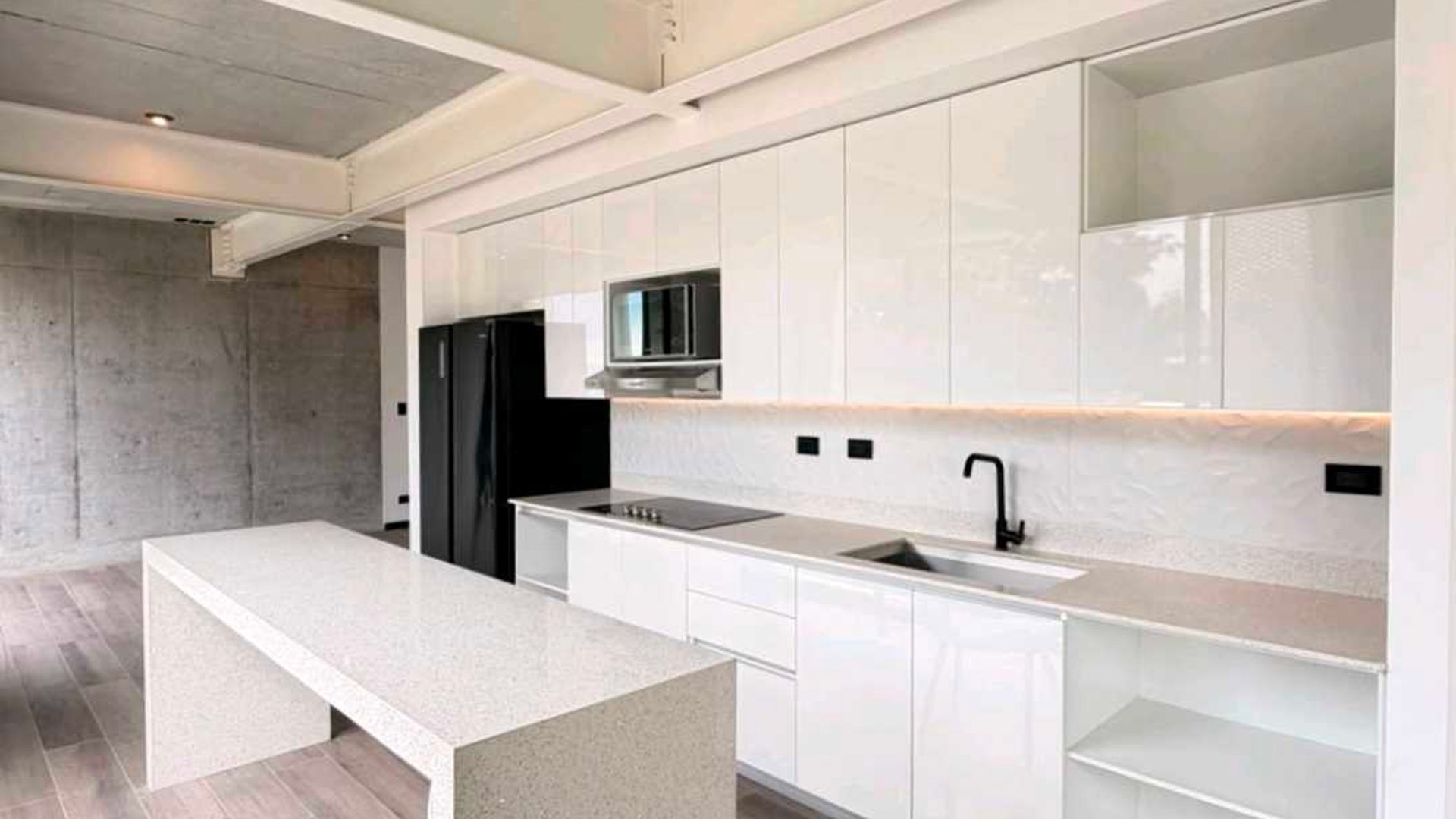 APARTAMENTO EN ALQUILER????Edificio SYNC, Zona 15 - Miniatura 2
