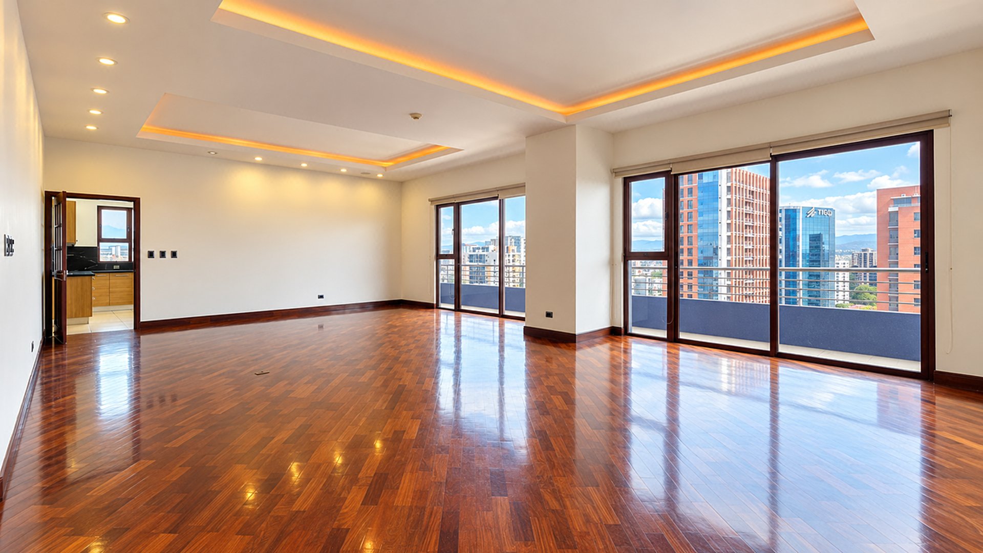 EXCLUSIVO PENTHOUSE EN VENTA O RENTA – ZONA 10