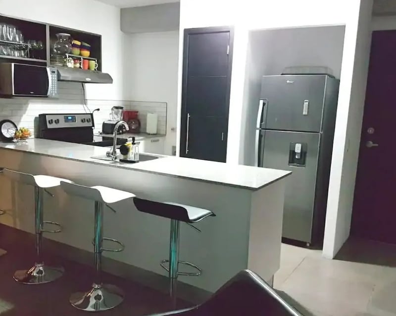 Apartamento en Venta Zona 10, Edificio Fabra - Miniatura 5