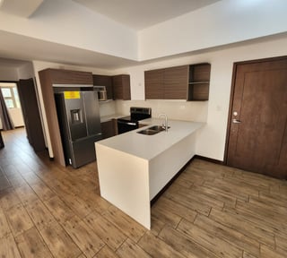 Apartamento en Renta en Zona 10 - 3 habitaciones - Piscina - Ref-4719