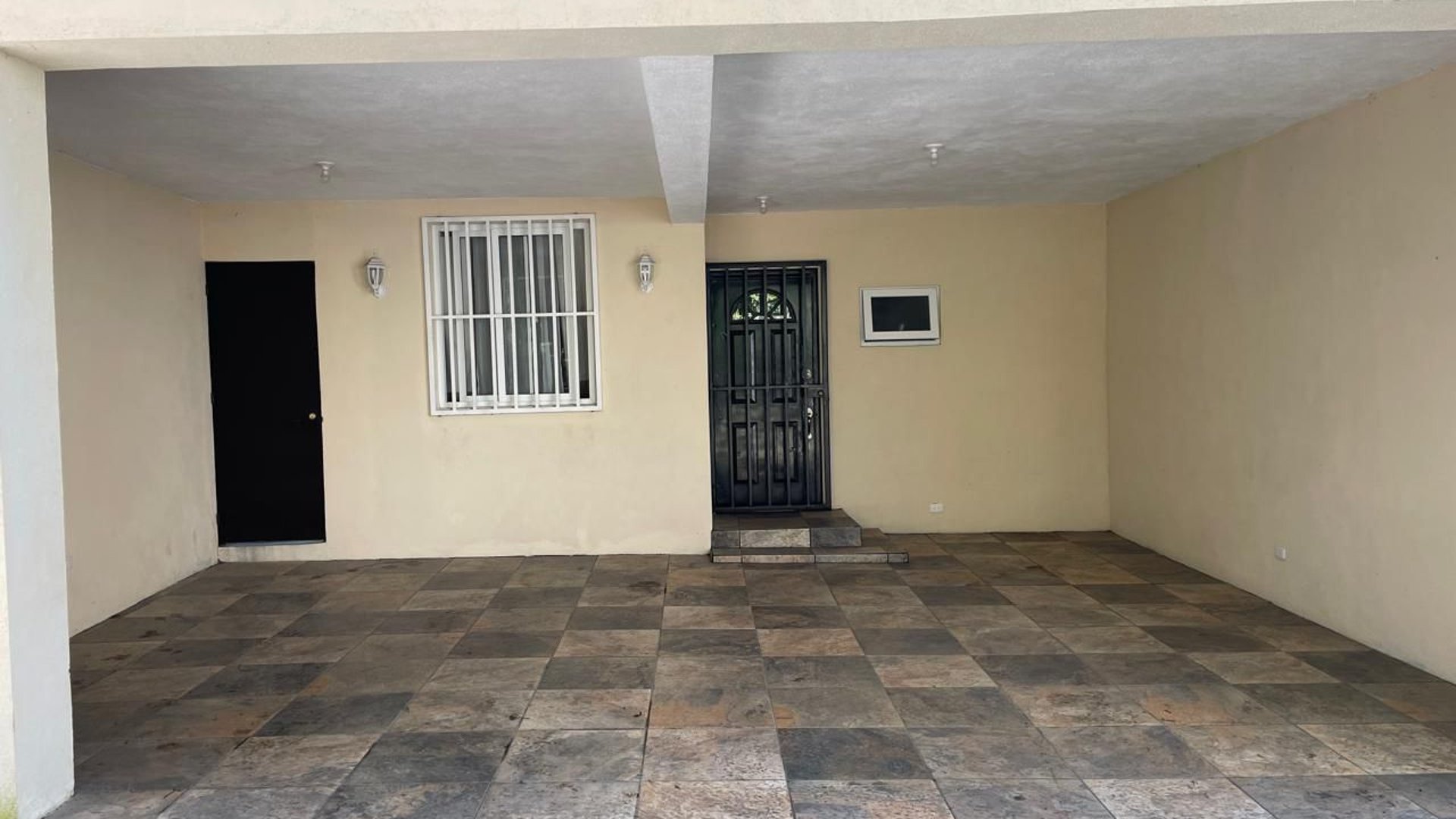 Casa en venta en Condominio Valle Real San Lucas Sacatepequez - Miniatura 5