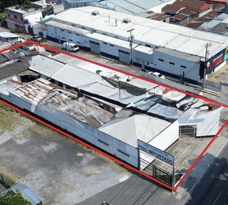 Propiedad Comercial en Renta sobre Avenida Petapa, Zona 12