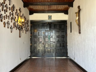 Casa amplia de una planta en venta | Zona 1, Ciudad de Guatemala - 2