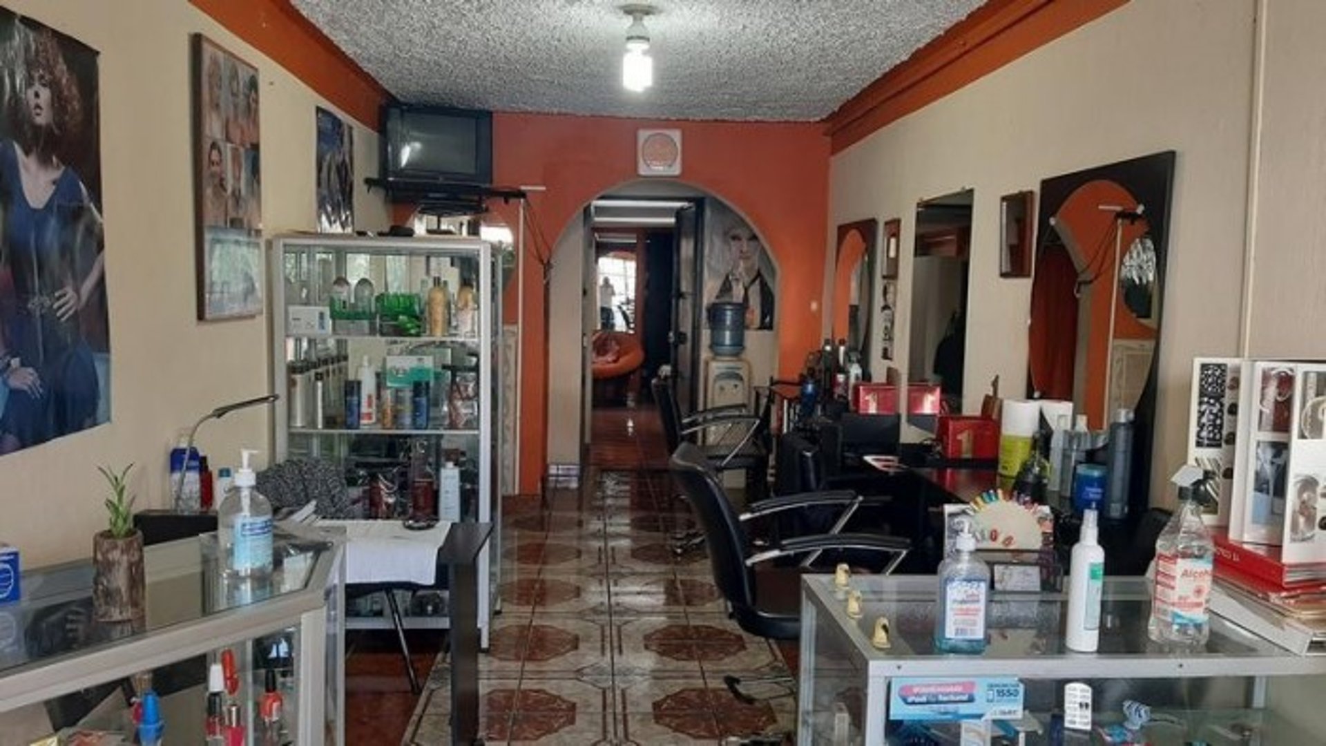 Derecho de Llave en Venta, Salón de Belleza Acreditado