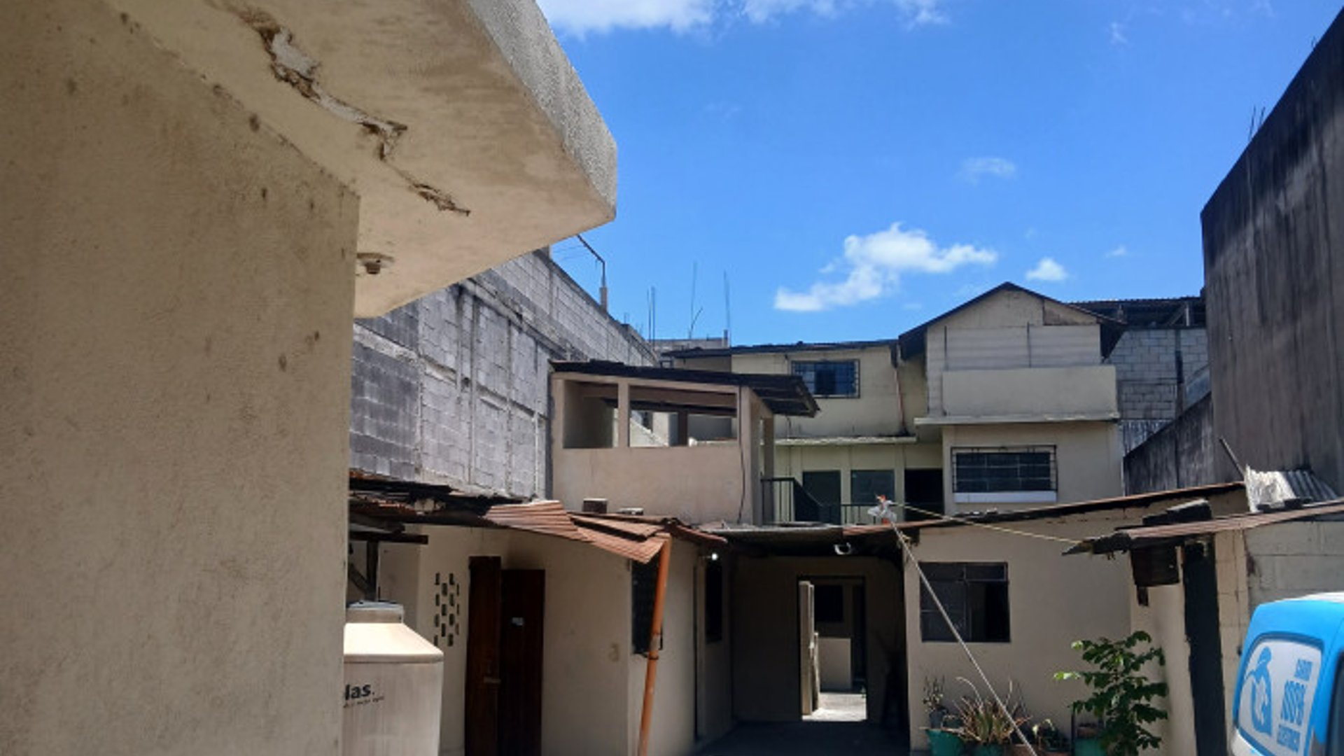 Propiedad  comercial en Venta - Miniatura 2