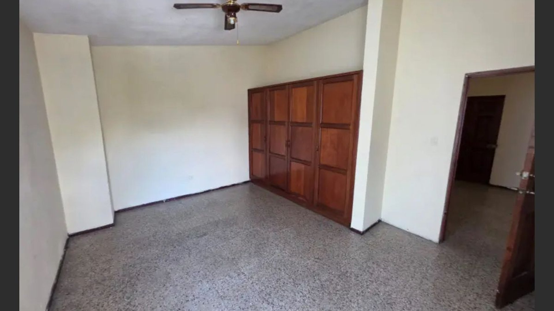 Casa de Esquina en Venta – Zona 12 - Miniatura 6