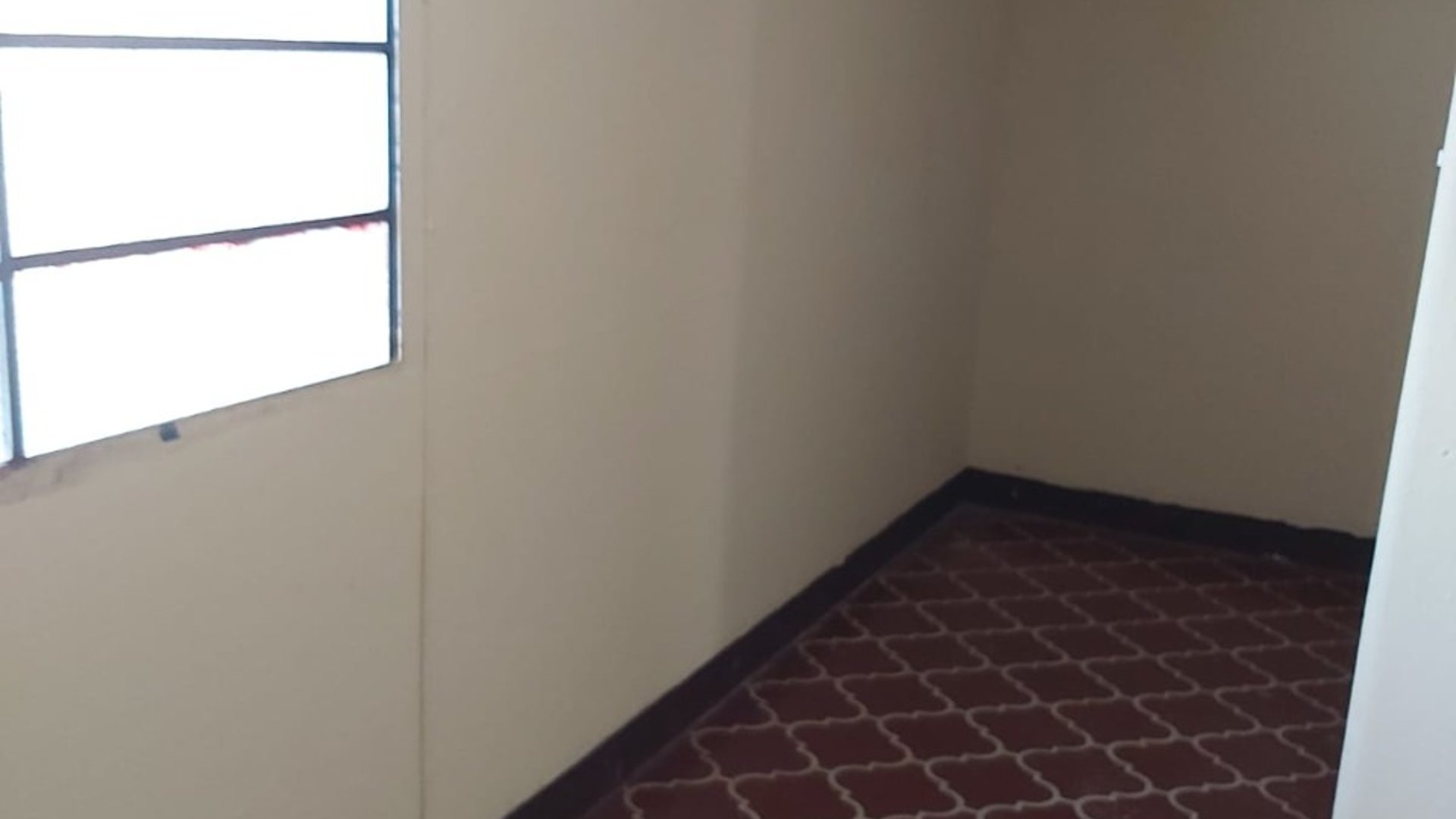 Casa de esquina en Venta en Zona 3 - Miniatura 15