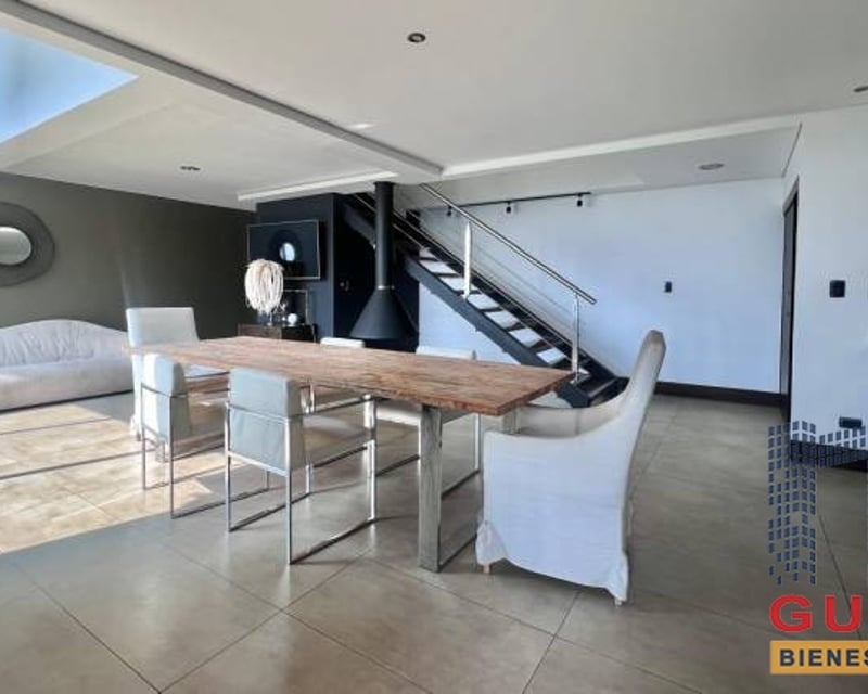 Apartamento en Venta, Zona 16 (V10151)