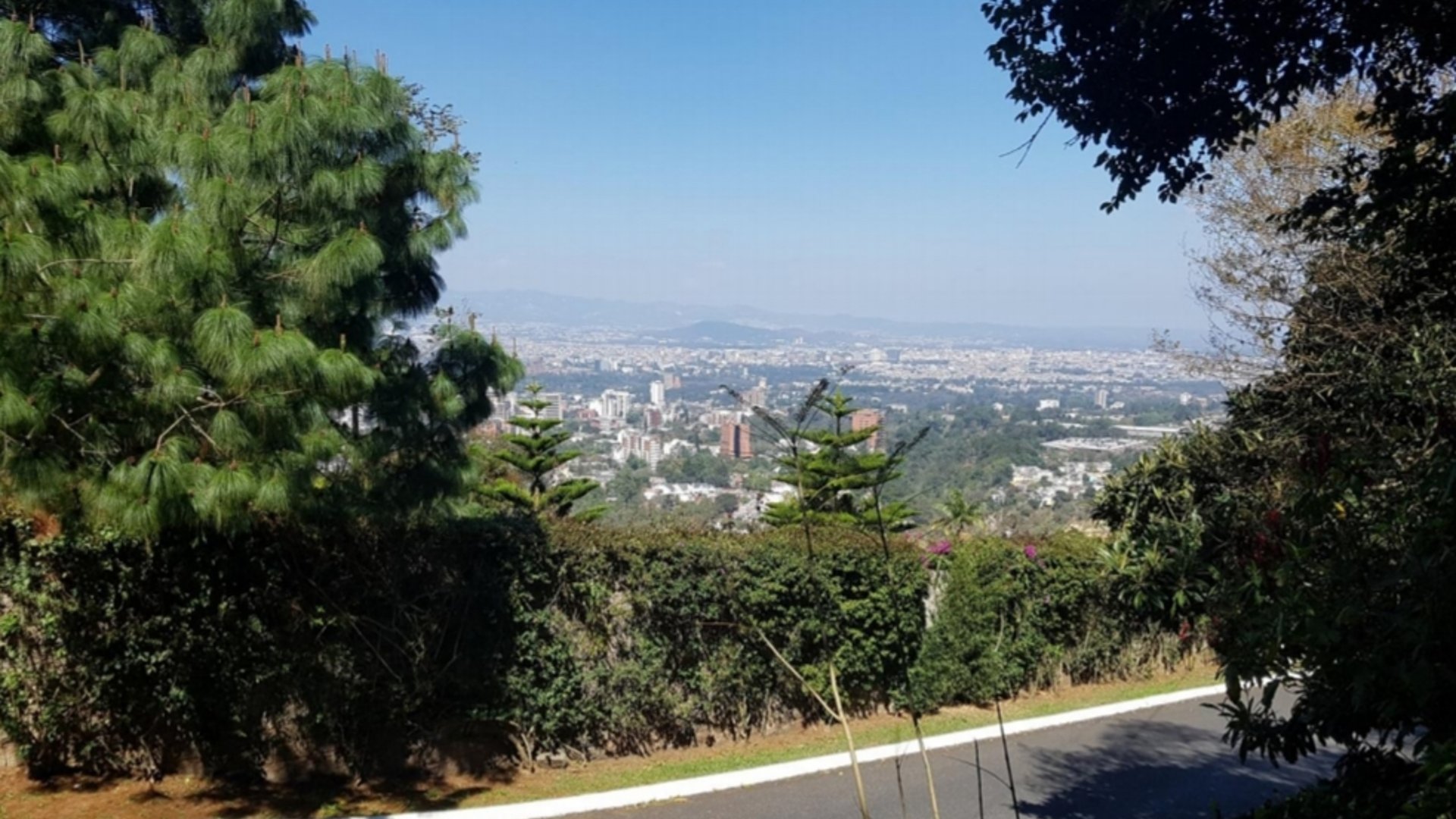 Vendo Terreno en Residencial La Mirada, Carretera a El Salvador