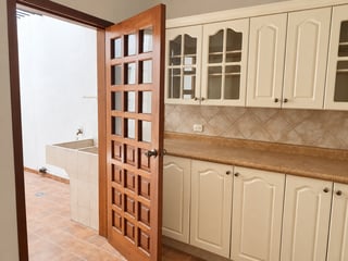 CASA EN VENTA | 3 HABITACIONES | ZONA 14, LA VILLA - 5