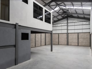 Ofibodegas de 406.10 m2 en Renta en Villa Canales NUEVA - Image 2