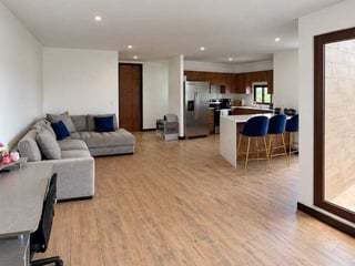 APARTAMENTO EN VENTA 📍 Edificio Marqués de Oakland, Zona 10 - 2